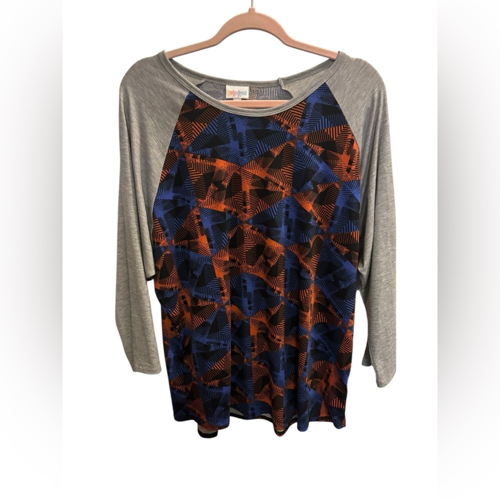 LuLaRoe Randy Gray and Multicolor Geometric Long Sleeve Top - Picture 1 of 3